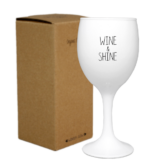 kaars wine and shine